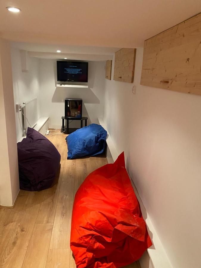Central Stratford Cozy Double Room Лондон Екстер'єр фото