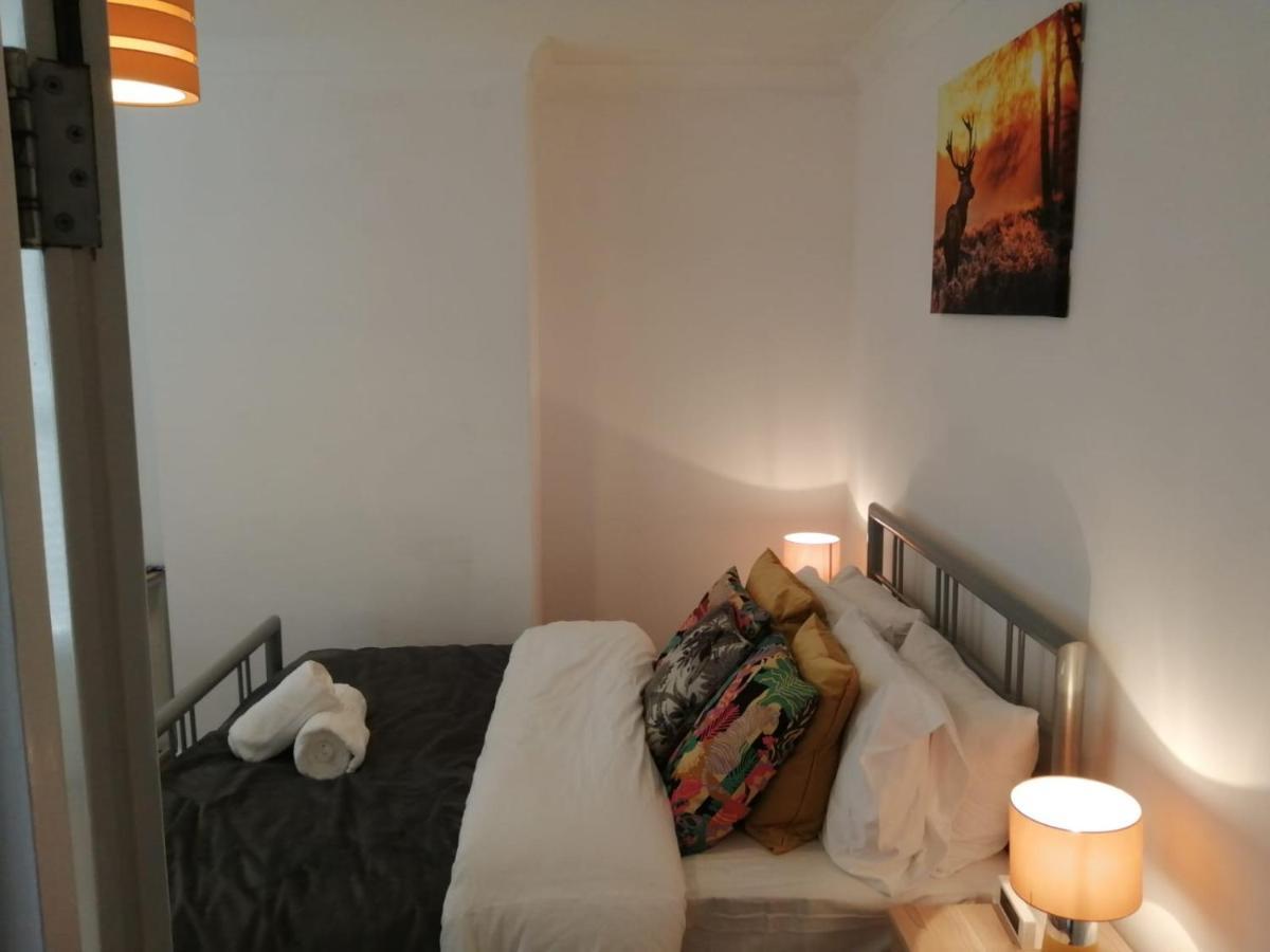 Central Stratford Cozy Double Room Лондон Екстер'єр фото