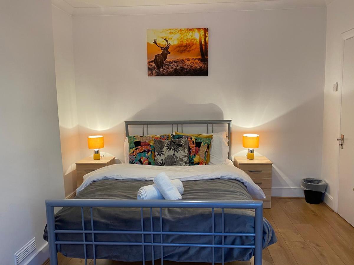 Central Stratford Cozy Double Room Лондон Екстер'єр фото