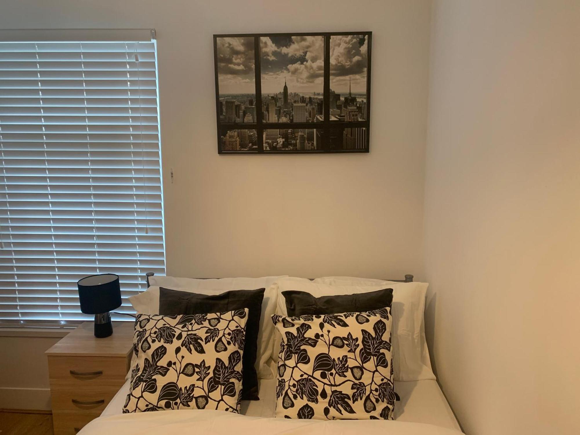 Central Stratford Cozy Double Room Лондон Екстер'єр фото