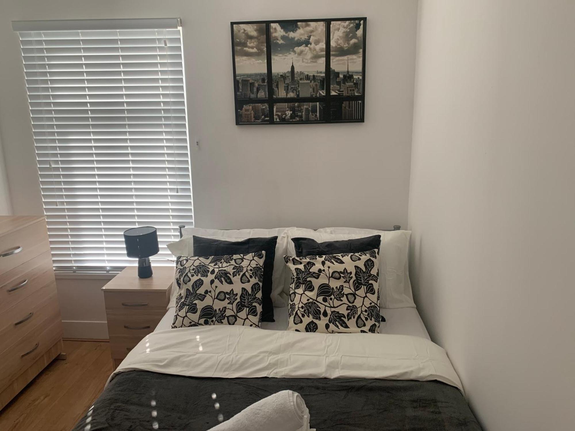 Central Stratford Cozy Double Room Лондон Екстер'єр фото
